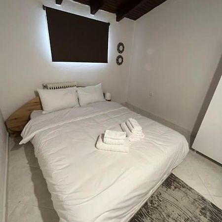 The Penthouse Kastoria Apartment ภายนอก รูปภาพ