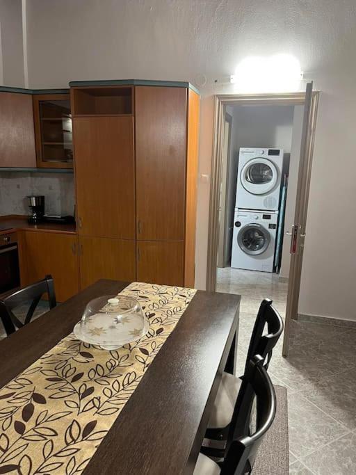 The Penthouse Kastoria Apartment ภายนอก รูปภาพ