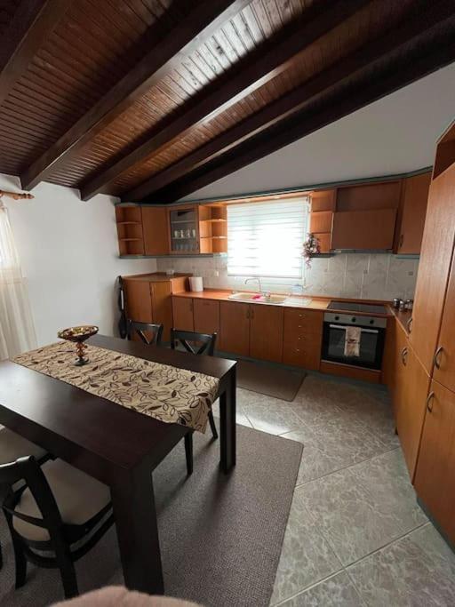 The Penthouse Kastoria Apartment ภายนอก รูปภาพ